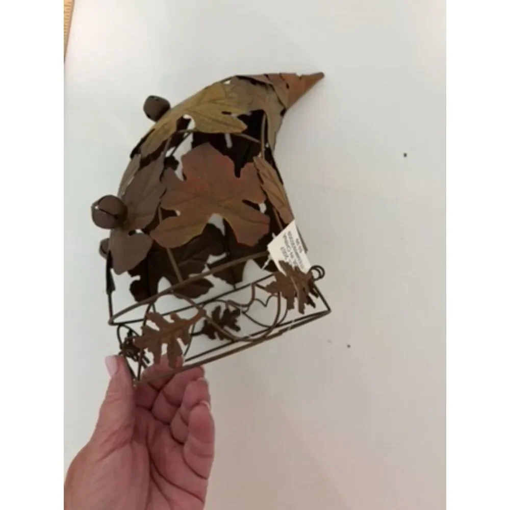 Brown Metal cornucopia